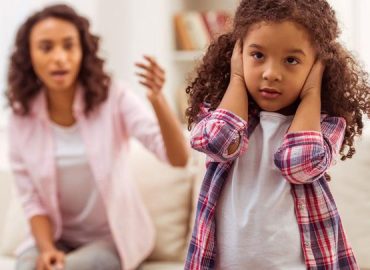 چرا بچه ها به حرف پدر و مادر گوش نمیدن؟